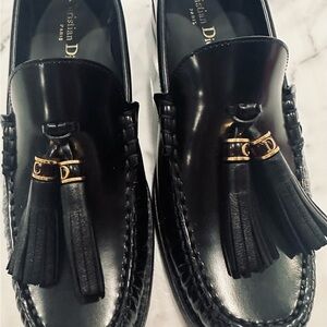Dior Black Leather Tassel Loafers — Like New✨